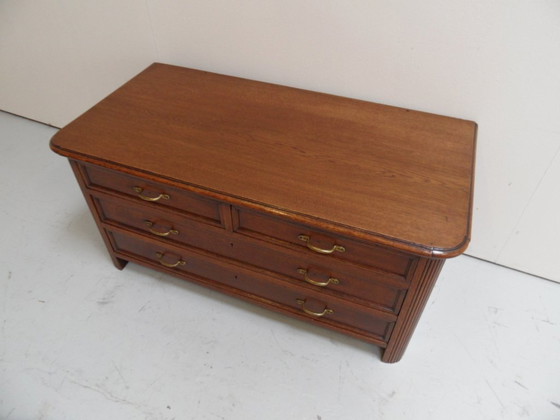 Image 1 of Antique oak chest of drawers