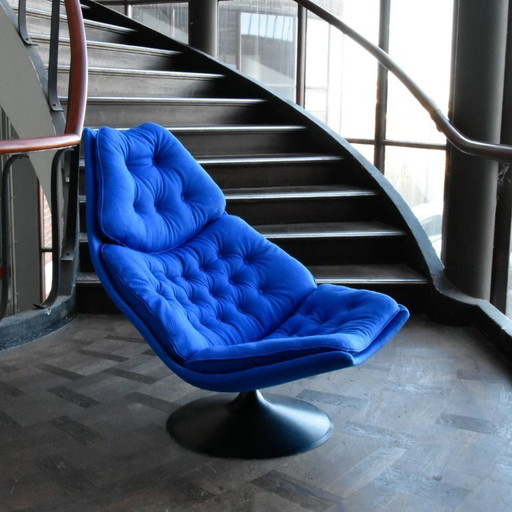 Artifort F588 Sessel
