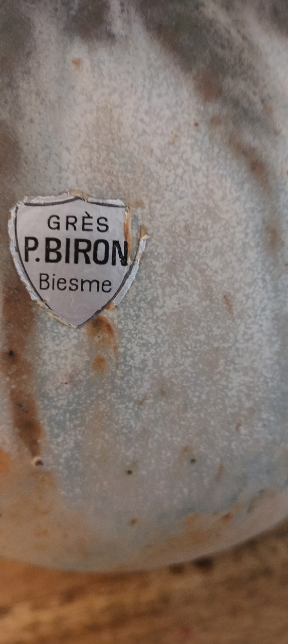 Image 1 of Céramique belge Pierre Biron décorée d'un bec verseur en forme d'Arlequin