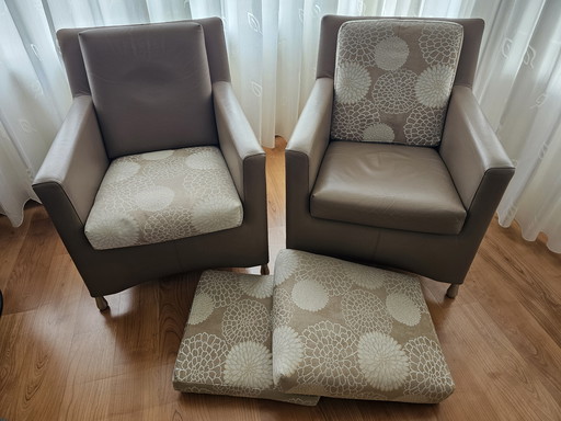 Leolux armchairs including hocker