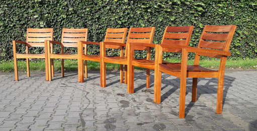 6x Queens Teak teakhouten stapelstoelen
