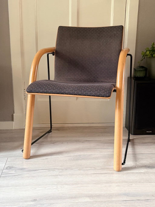 Magnifique Thonet S320. Élégant, solide et intemporel !