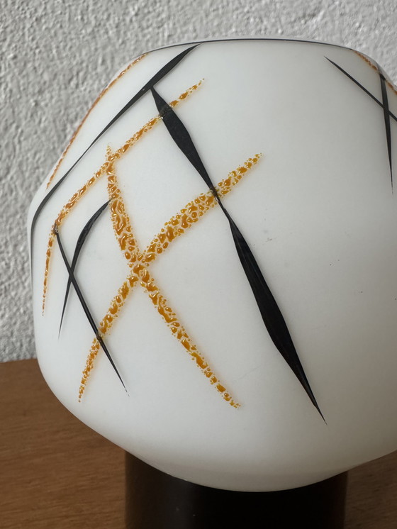 Image 1 of Bakelieten opaline lamp uit de jaren 60