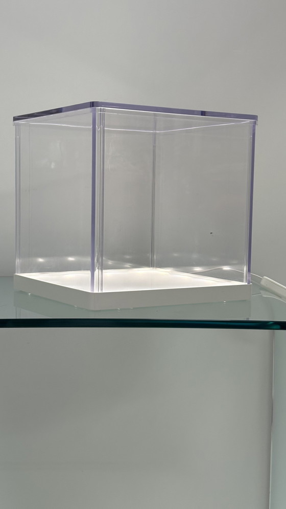 Image 1 of Scatola vetrina Synas design Ikea quadrata con luci LED