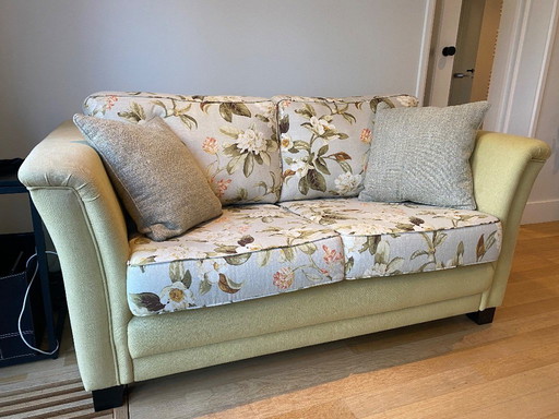 Charmant 2-zitsbankje 