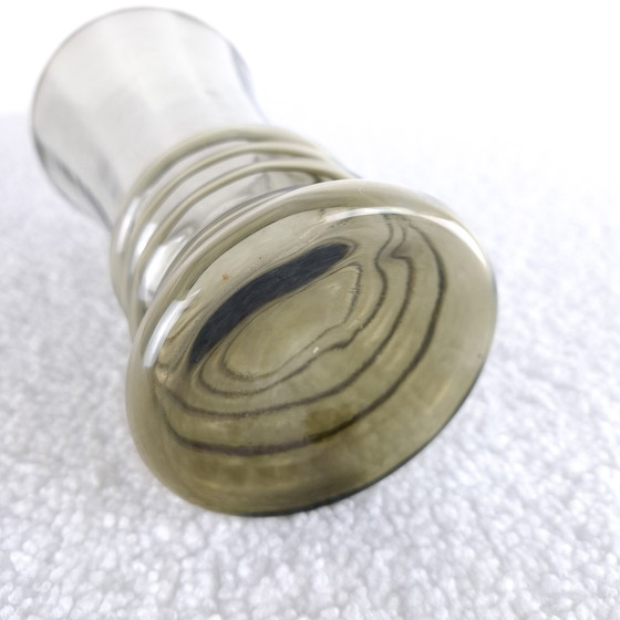 Image 1 of Vintage Copier Art deco vaas jaren 30 rookglas ribbelvaas