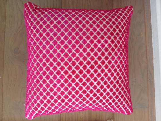 Zwei rosa Jacquard-Dekokissen – Textile (photo 2 of 5)