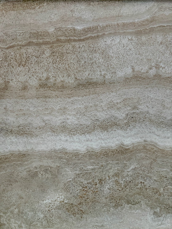Vintage side tables | Italian travertin, Bijzettafels, Travertine, Crème (foto 3 van 8)