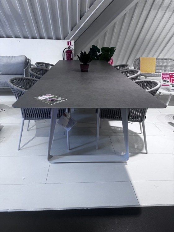 Image 1 of Table de jardin en céramique Elko blanche/grise