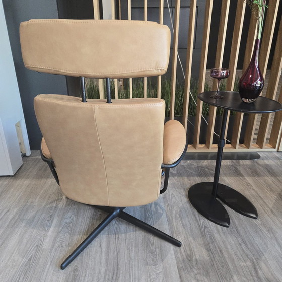 Image 1 of Stressless Paris M recliner