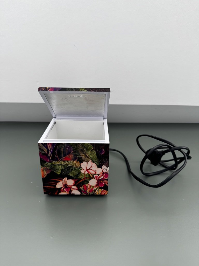 Cini & Nils Cuboluce Limited Edition | €125 | Whoppah