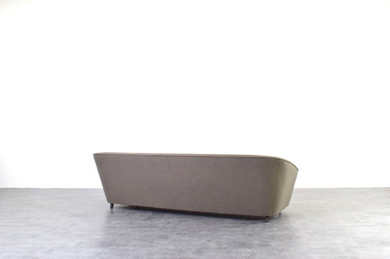 Image 1 of Ruimtevaart-achtige Duitse sofa uit de jaren 60.