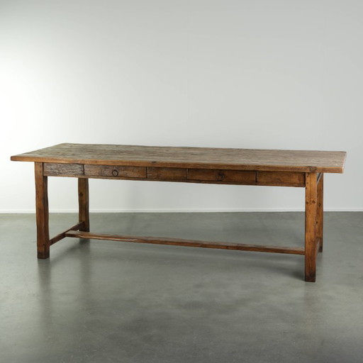 Très belle grande table de salle à manger de ferme antique du 19ème siècle en pin avec un look intemporel très charmant