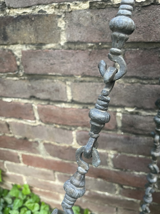 Image 1 of 4 Chaînes de banc pivotant en bronze de l'Inde