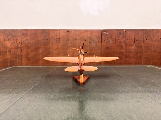Avion miniature Spitfire en acajou anglais – Objets déco, Bois (photo 5 of 11)