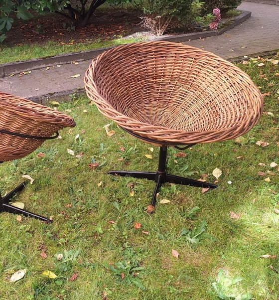 Image 1 of Paar bamboe en ijzeren draaibare stoelen, 1960