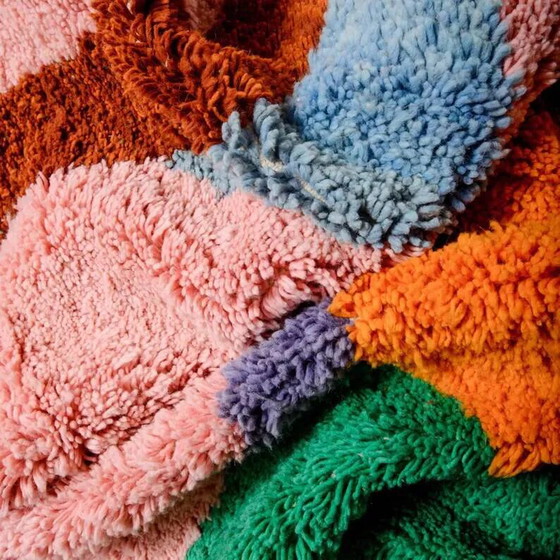 Tapis berbère marocain 250cm x 150cm – Laine (photo 5 of 10)