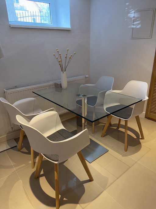 Who's Perfect Tafel en 4 stoelen