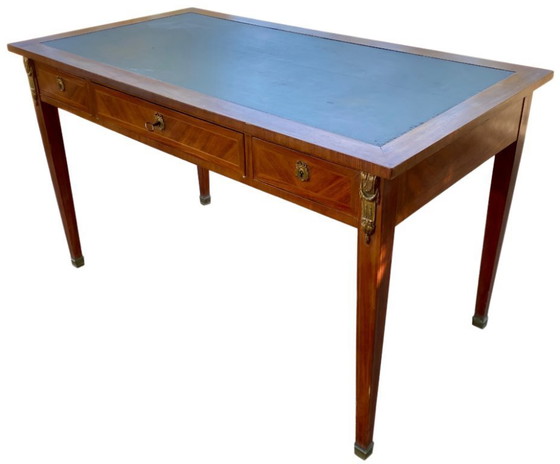 Image 1 of Scrivania in stile Luigi XVI con impiallacciatura e ottone, 3 cassetti