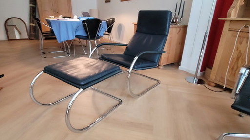 Fauteuil en porte-à-faux Tecta avec tabouret D35-1 et C35i