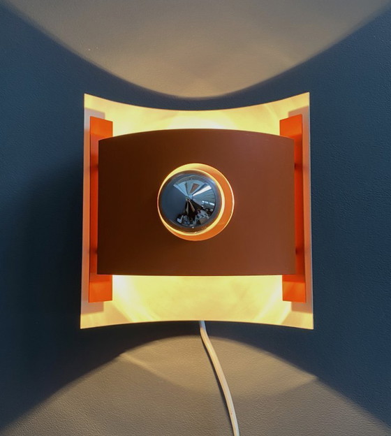 Image 1 of Oranje metalen Anvia Holland wandlamp uit de jaren 70, ruimtevaartstijl.
