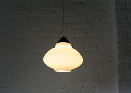 Lampada a sospensione vintage in vetro di latte