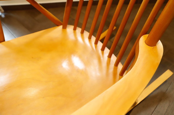 Image 1 of Varjosen Puunjalostus Schommelstoel