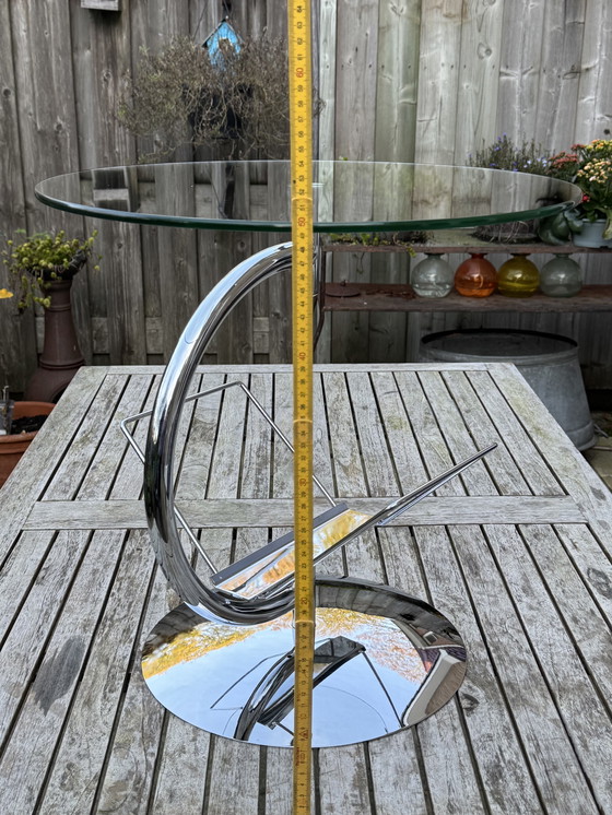 Image 1 of Tavolino KOKOON | 🇩🇪 Anni '80 | Un elemento d'arredo senza tempo in cromo e vetro