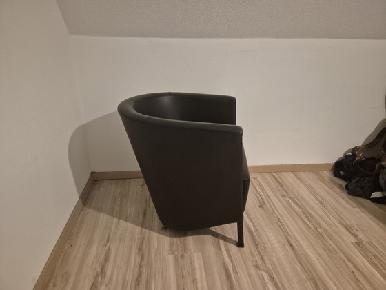 Image 1 of Fauteuil club Moroso Novecento d'Antonio Citterio en cuir semi-aniline noir