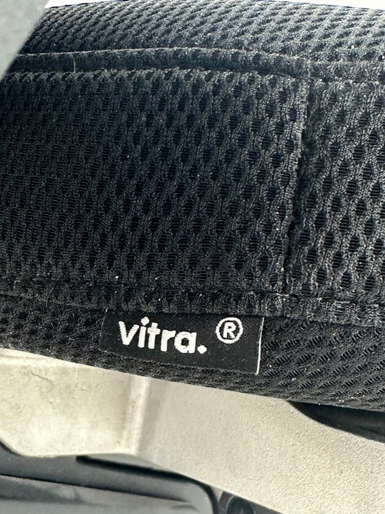 Image 1 of Vitra ID MESH Chair