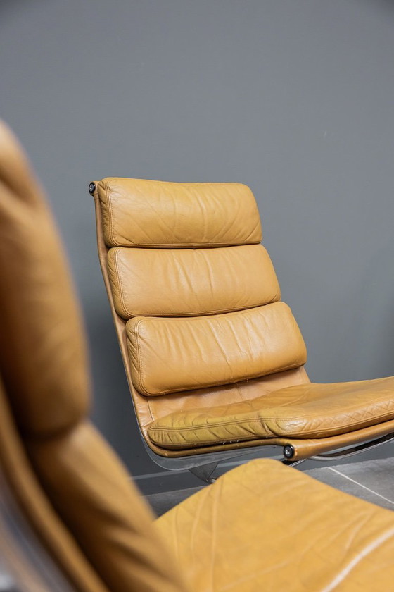 Image 1 of Poltrone lounge Eames EA216, 2 pezzi