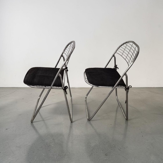 Image 1 of 1 van 2 design vintage chromen snarenklapstoelen Niels Gammelgaard Ikea