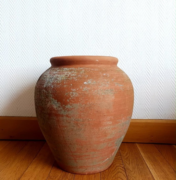 Image 1 of Terracotta garden jar/pot