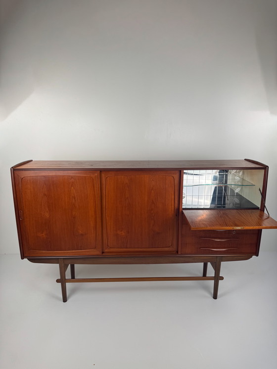 Image 1 of Danish teak sideboard with bar and automatic light - Mid - Century Elegance