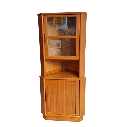 Armoire d'angle danoise vintage