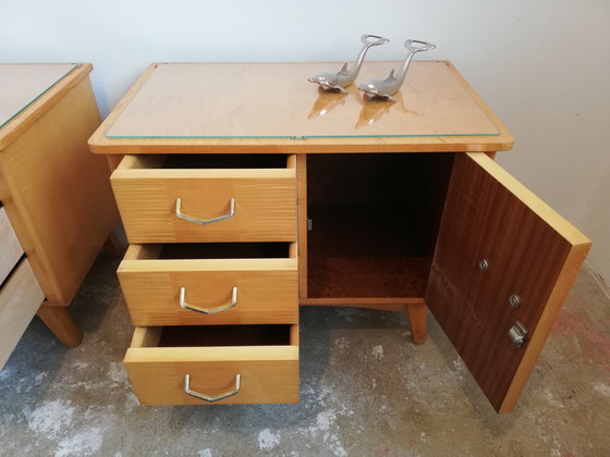 Image 1 of Tables de nuit luxueuses Mid Century Vintage Sideboards