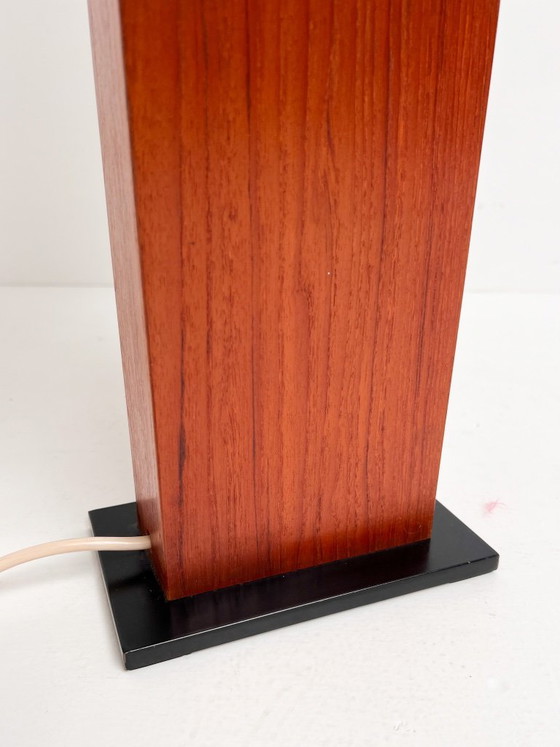 Lámpara de teca de mediados de siglo, 98 cm, década de 1970. – Lámparas de pie, Metal (photo 7 of 11)