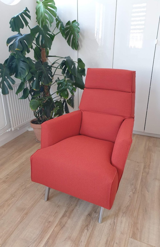 Image 1 of Rode design armchair Solo van Design on Stock