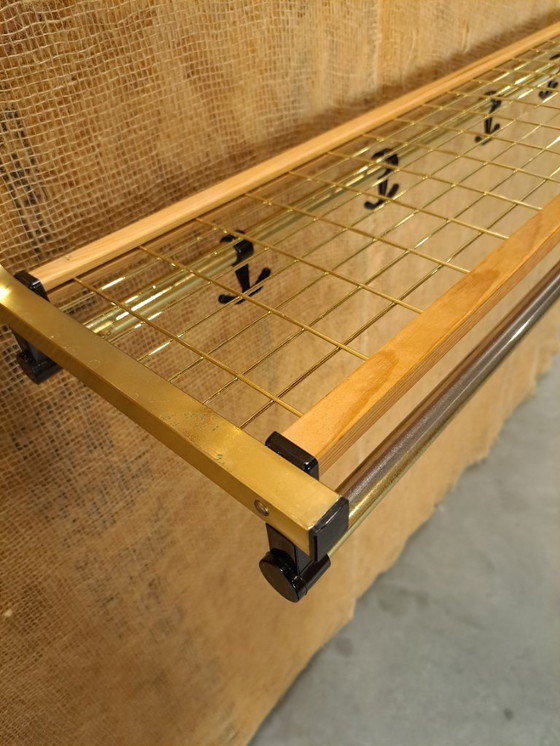 Image 1 of Porte-manteau Habo de Suède, couleur or et bois, n° 15