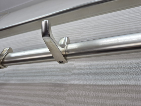 Image 1 of Aluminium Kapstok: Vintage Wandkapstok Met Legplank