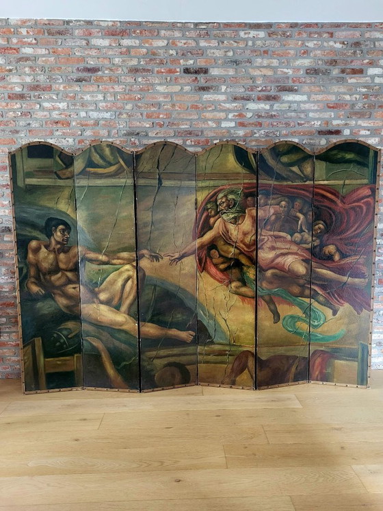 Image 1 of Zeldzaam handgeschilderd Art Deco kamerscherm – in de stijl van Michelangelo’s “Schepping van Adam” (ca. 1920–1935)