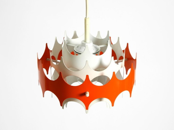 Image 1 of Bellissima piccola lampada a sospensione originale in metallo stile Space Age degli anni '60 di Doria