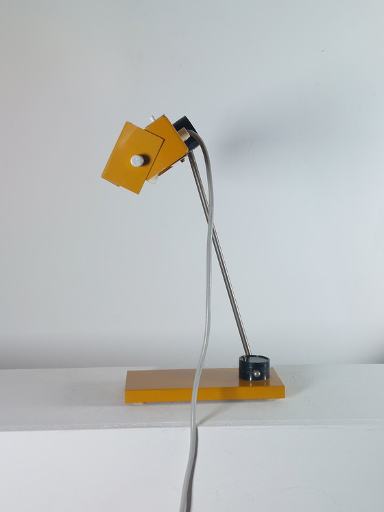 Image 1 of Lampada da scrivania vintage gialla di design di metà secolo Klaus Musinowski
