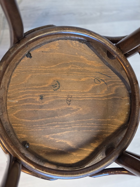 Image 1 of Thonet Mudson J. & J. Kohn Chaises de bistrot en bois courbé