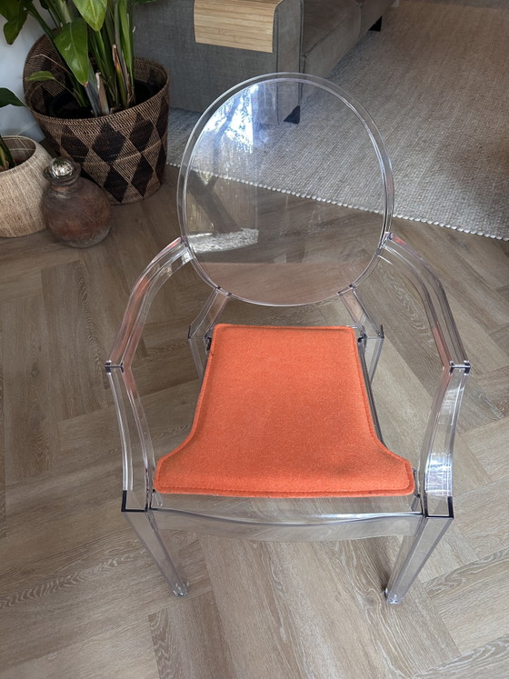 Image 1 of Kartell Louis Ghost Stühle. (insgesamt 8)