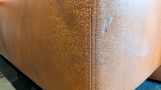 Image 1 of Sofá de cuero coñac de 4 plazas con otomana