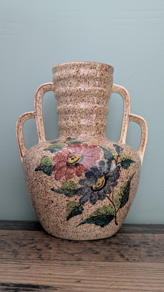 Image 1 of Belgische, handbemalte Ziervase mit vier Henkeln – Modell 895 – ca. 1940–1960