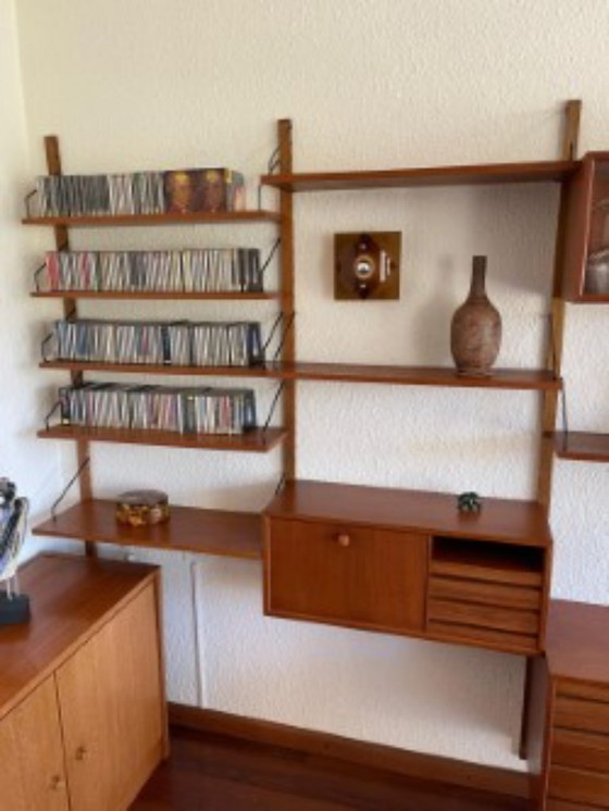 Image 1 of Vintage wandmeubel van Poul Cadovius, in zeer goede staat