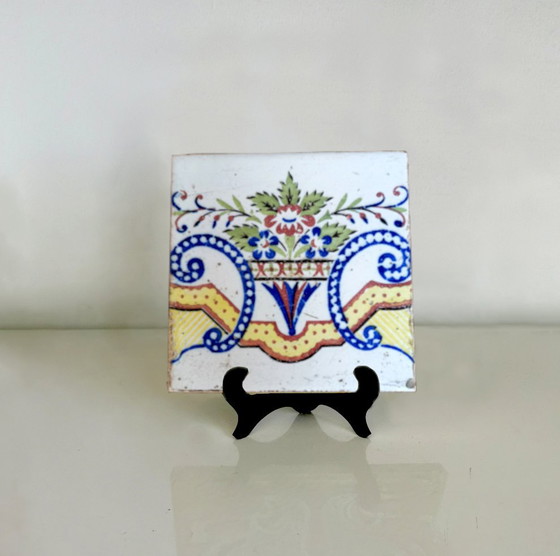 Image 1 of Piastrelle antiche