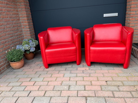 Image 1 of Set di due poltrone in pelle rossa